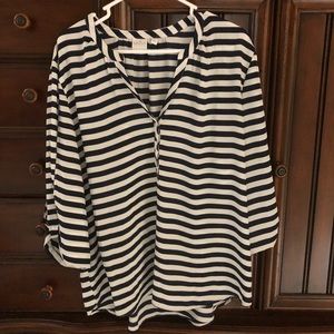 Beautiful white and navy striped top